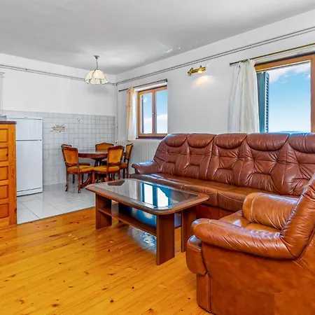 3 Bedroom Nice In Crikvenica