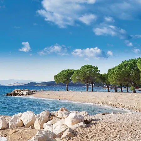 3 Bedroom Nice In Crikvenica